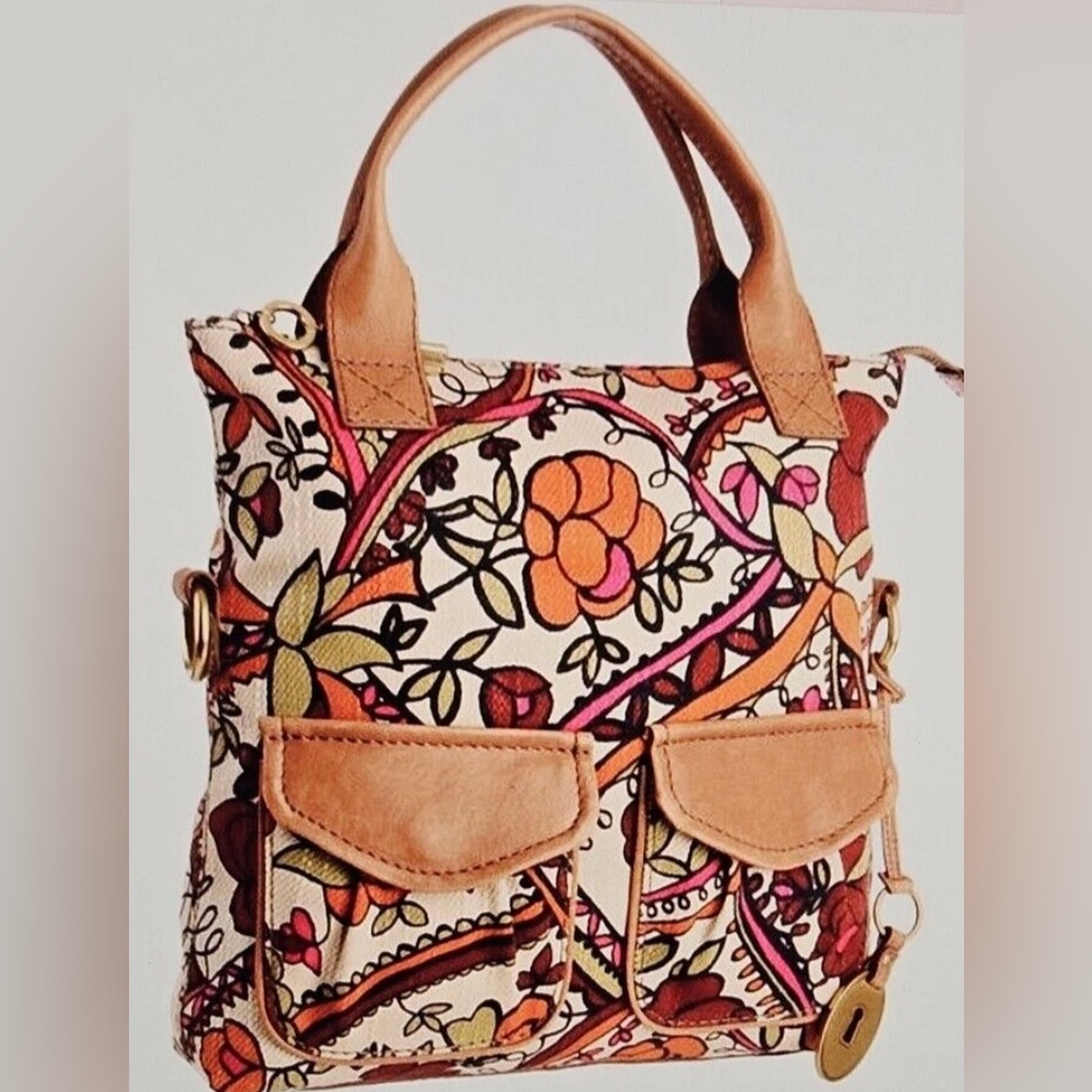 🔑Rare New Vintage Fossil🔑 Floral Convertible Tote with Front Pockets